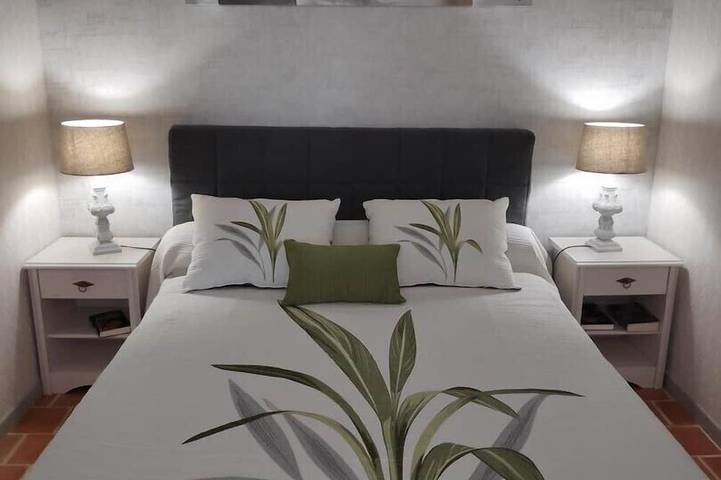 Gîte pour 2 personnes, avec terrasse et jardin à Lussault-sur-Loire - 2