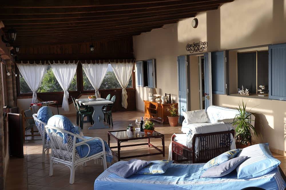 Panoramic villa with swimming pool, facing the sea in Arbus (Municipality), Campidano di Terralba