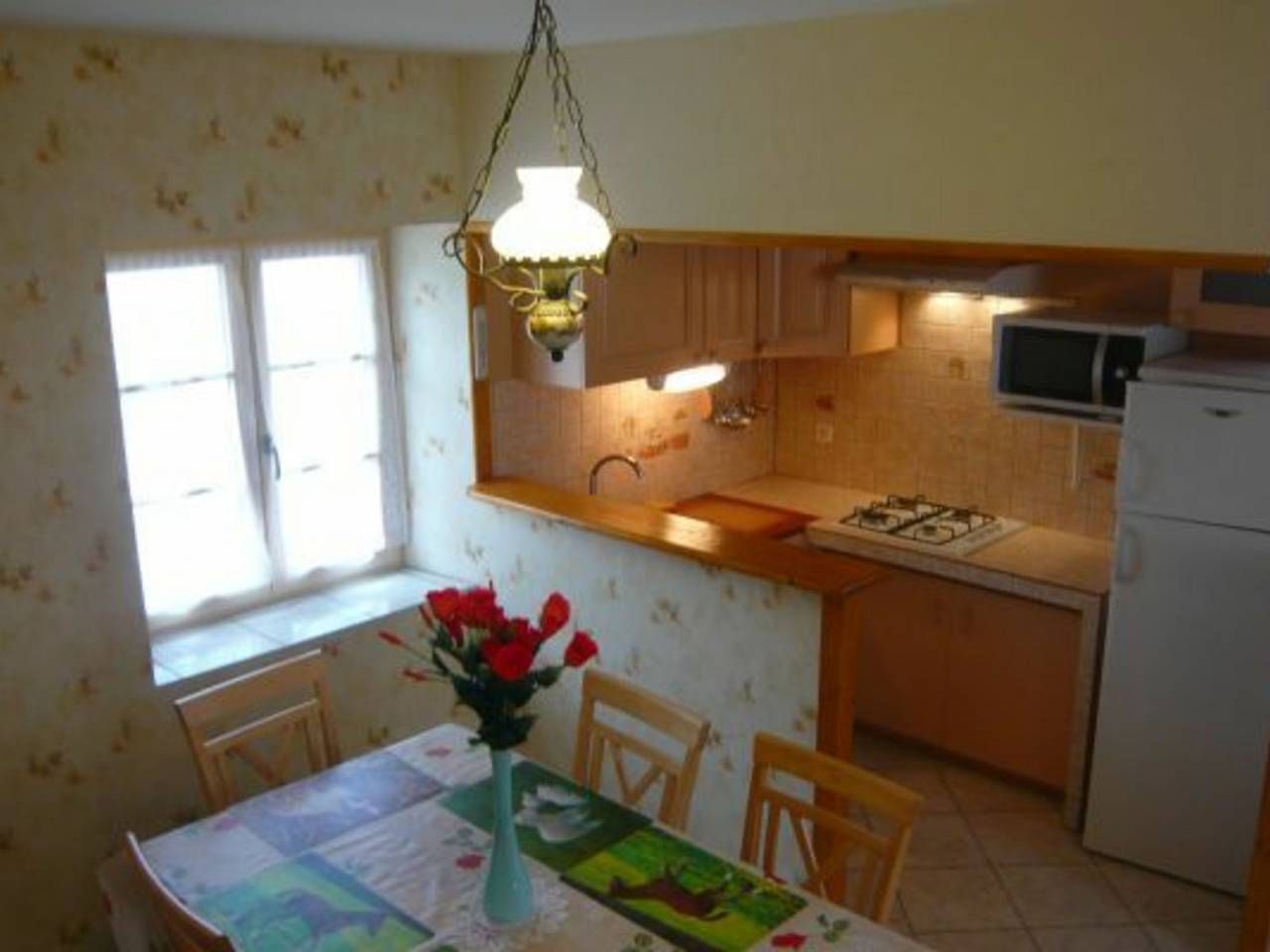 Geräumiges, gut ausgestattetes Ferienhaus mit großer Terrasse in der Nähe von Saint-Dié. in Taintrux, Sankt Didel