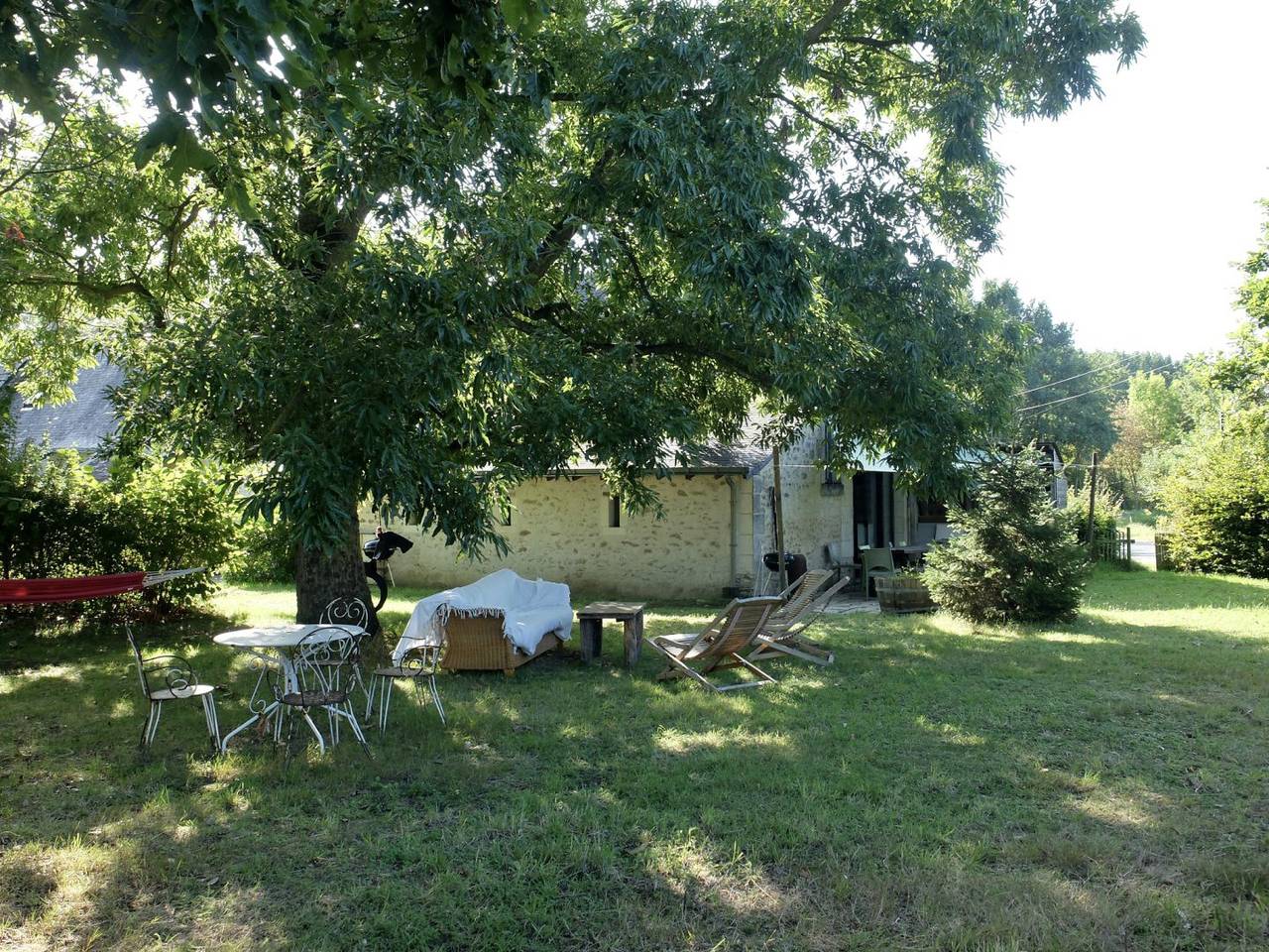 Charmant logement avec piscine, 15 min de la Loire in Fontaine-Milon, Vallée de la Loire