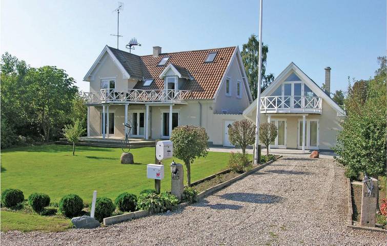 Ferienhaus für 14 Personen, mit Terrasse und Whirlpool sowie Garten und Sauna in Tårup - 3