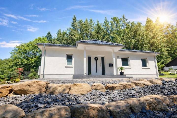 Ferienhaus für 5 Personen, mit Garten und Ausblick, mit Haustier