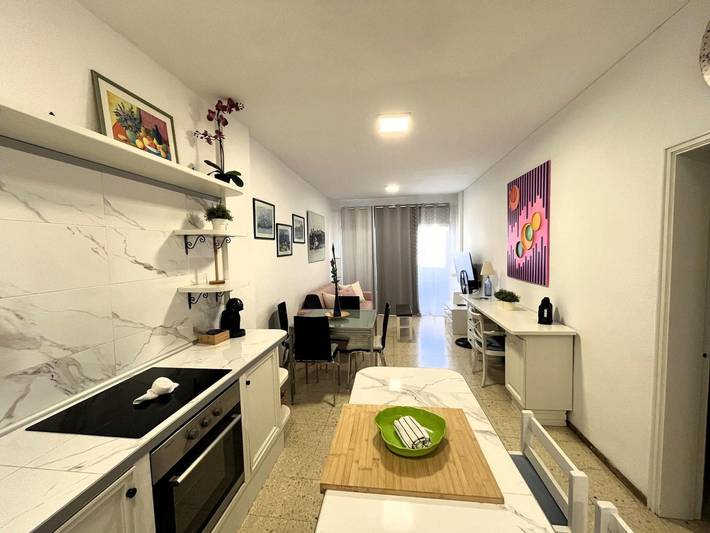 Hel lägenhet, Vacation Apartment 'Sunny Gardenplaya  - Playa' with Mountain View, Shared Pool and Wi-Fi in Maspalomas, San Bartolomé de Tirajana