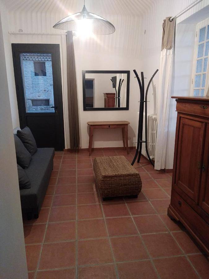 Chambre d’hôte pour 3 personnes, avec jardin et piscine à La Roque-d'Anthéron - 4