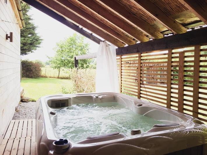 Location de vacances pour 2 personnes, avec jardin et jacuzzi à Couvin - 3