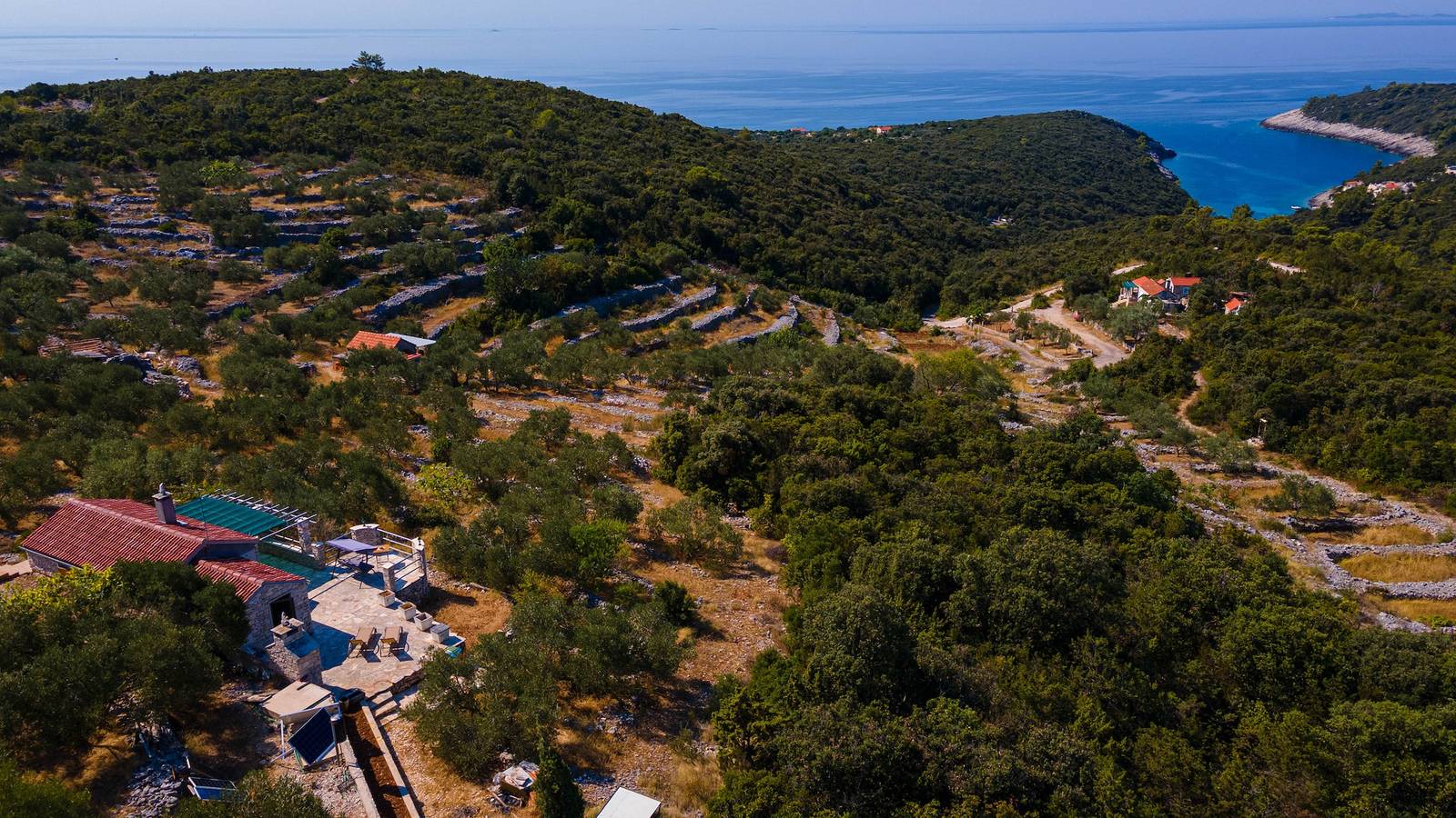 Jednosobna kuća s terasom i pogledom na more Uvala Rasohatica, Korčula K-16651 in Žrnovo, Korcula