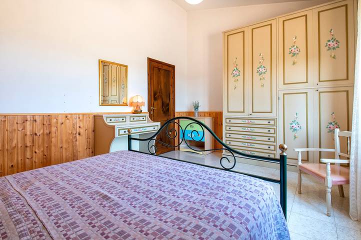 Appartement entier, Appartement "Panoramico Isola Rossa" avec vue sur mer, terrasse privée et climatisation in Pischinazza, Trinità d'Agultu e Vignola