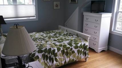 Vacation Home for 10 Guests in Westbrook, Connecticut, Picture 3