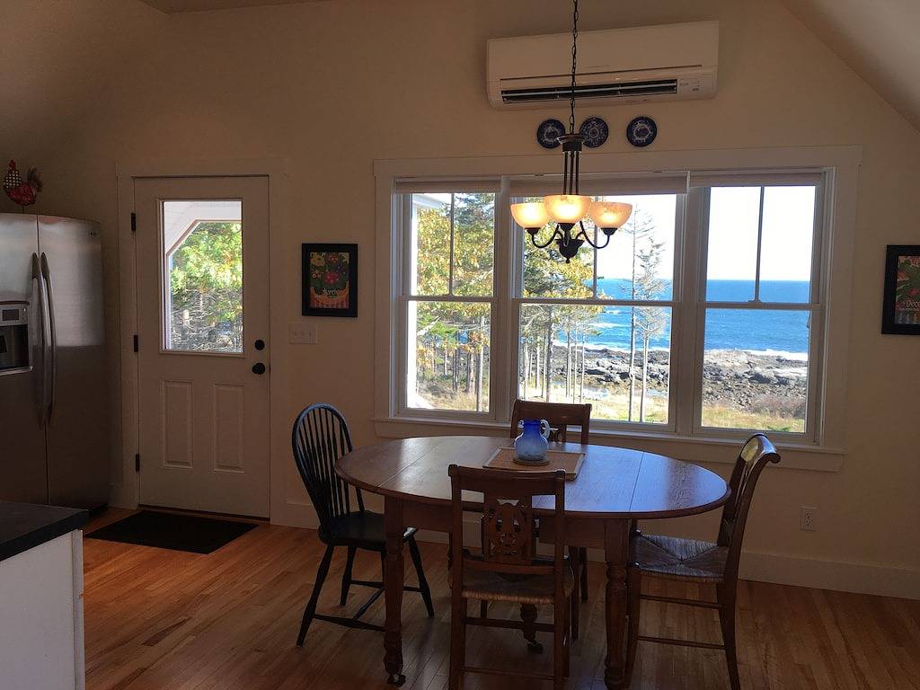 Ganze Wohnung, Boothbay / Ocean Point 1/1 Klimatisiertes Apartment am Meer in Boothbay, Lincoln County (Maine)