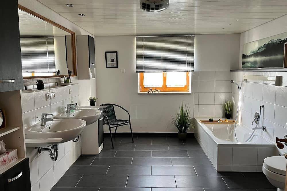 Ganze Wohnung, Fewo Apfel-Stadl \"Jonagold\", Oberreute in Oberreute, Bayerisch Schwaben