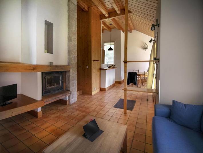 Parc de vacances pour 12 personnes, avec jacuzzi ainsi que jardin et piscine à Mende - 3