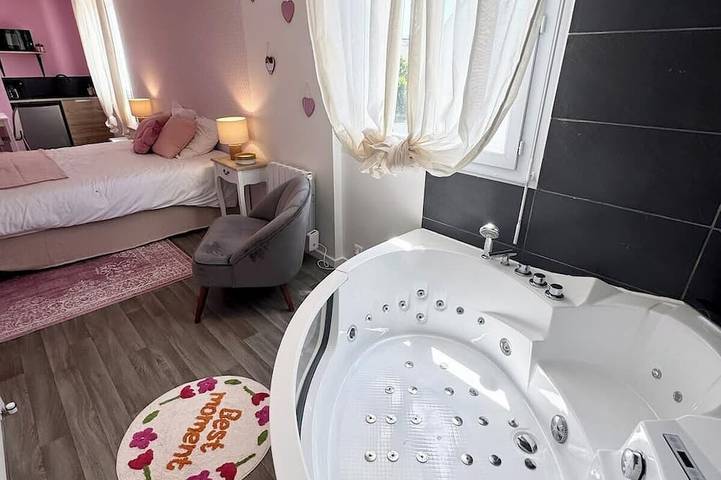 Gîte pour 2 personnes, avec Jacuzzi à Quéven - 3