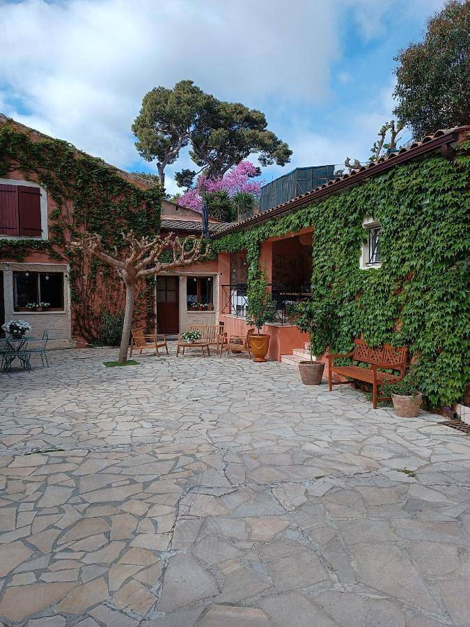 Gîte pour 4 personnes, avec jardin à Capestang - 2