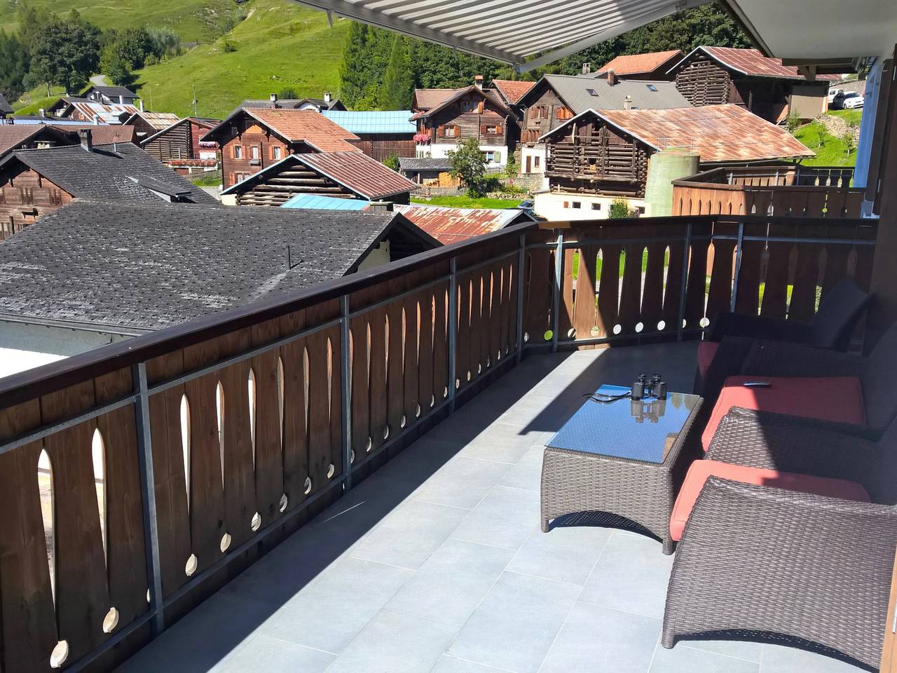 Ganze Ferienwohnung, Ferienwohnung Residenza Bein, Morissen - 4.5 Zimmer Ferienwohnung für max. 6 Pers. in Lumnezia, Alpenarena