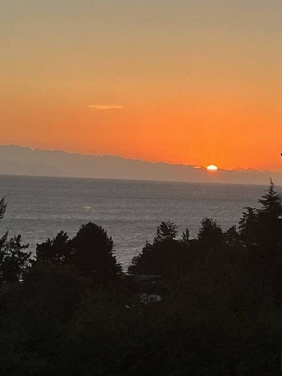 Ganze Wohnung, Big Vista Panorama-Luxus-Suite mit Meerblick in Nanaimo, Regional District of Nanaimo