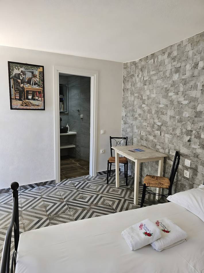 Ganzes Studio, Studio „Politimi N8“ mit Bergblick, Wlan und Klimaanlage in Amorgos