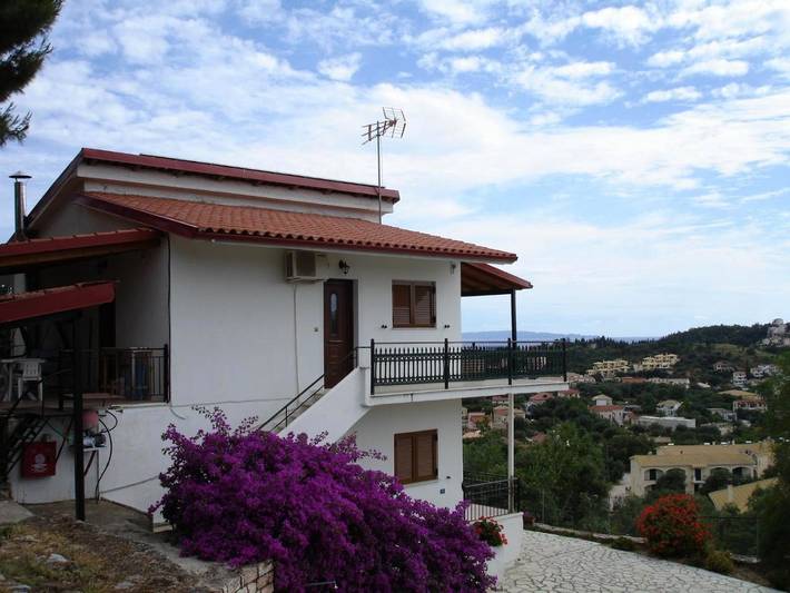 Appartement de vacances pour 10 personnes, avec Balcon et Terrasse ainsi que Jardin et Vue