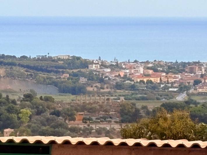 Ganze Wohnung, Apartment 'Olympo House mit Balkon', Meerblick, Wlan und Klimaanlage in Agrigento, Agrigento Provinz