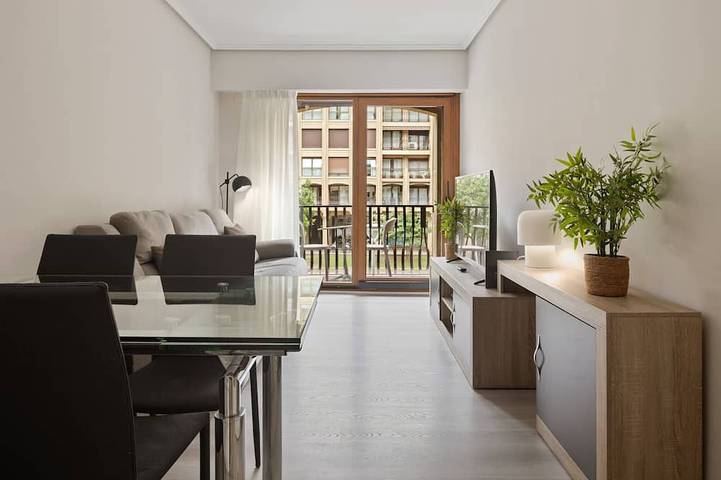 Casa de campo para 4 personas, con balcón en San Sebastián