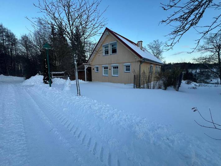Location de vacances pour 5 personnes, avec jardin et vue à Tanne - 3