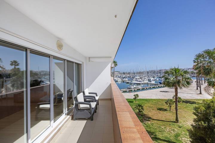Casa de férias para 6 pessoas, com vista para o lago e varanda em São Sebastião