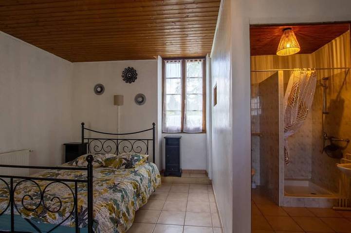 Gîte pour 4 personnes, avec jardin à Montferrand-du-Périgord - 3