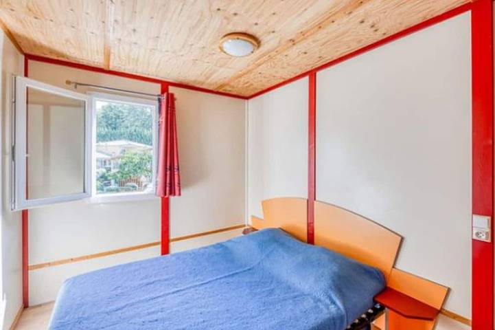 Gîte pour 4 personnes, avec terrasse et piscine, animaux acceptés à Lamonzie-Montastruc - 2