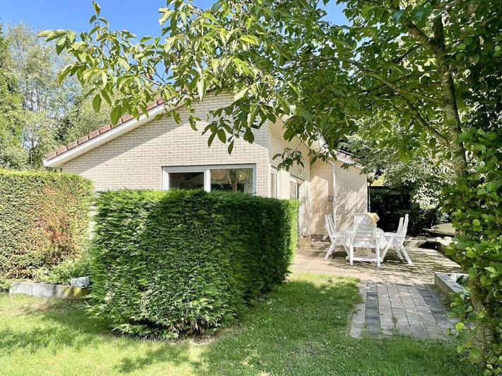 Ferienhaus für 6 Personen, mit Balkon/Terrasse und Terrasse sowie Garten in Burgh-Haamstede