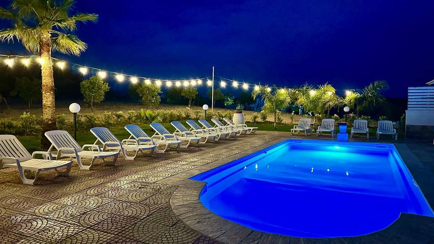 Ferienhaus für 7 Personen, mit Garten