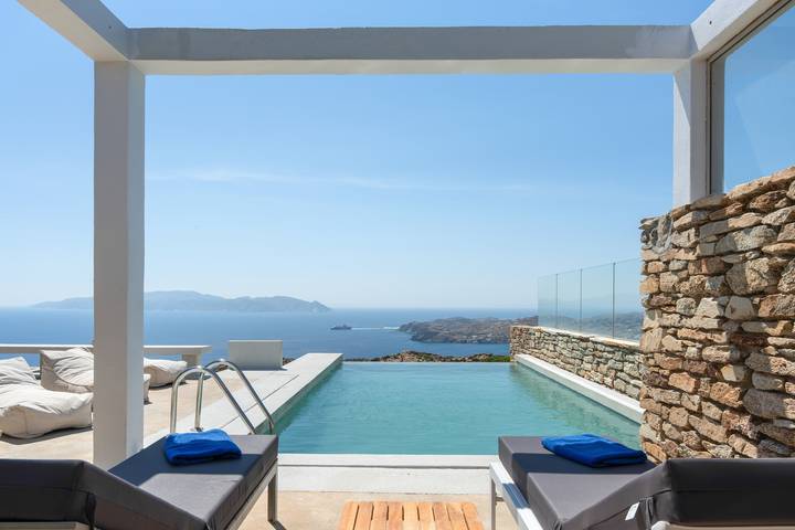Holiday home for 6 people, with Balcony and Garden in Ios