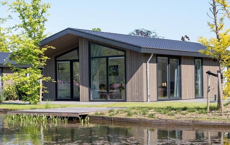 Location de vacances pour 4 personnes, avec vue sur le lac ainsi que jardin et terrasse à Veldhoven - 2