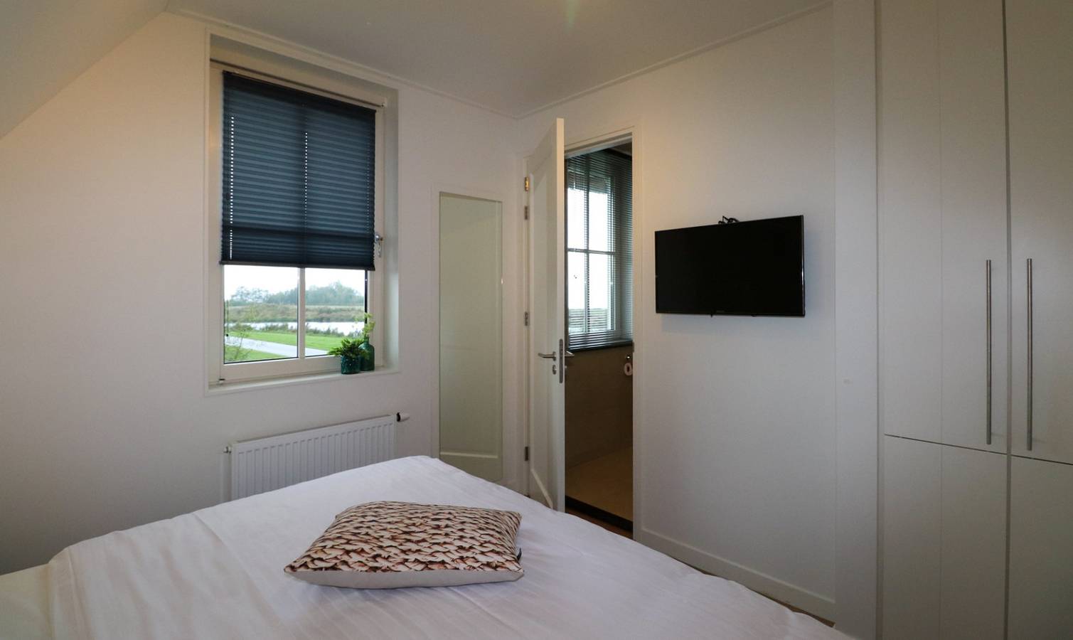 Luxus villa für 8 Personen am Tjeukemeer in Friesland in Delfstrahuizen, Friesland