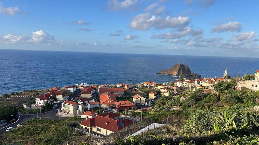 Location de vacances pour 6 personnes, avec terrasse et vue à Porto Moniz - 4