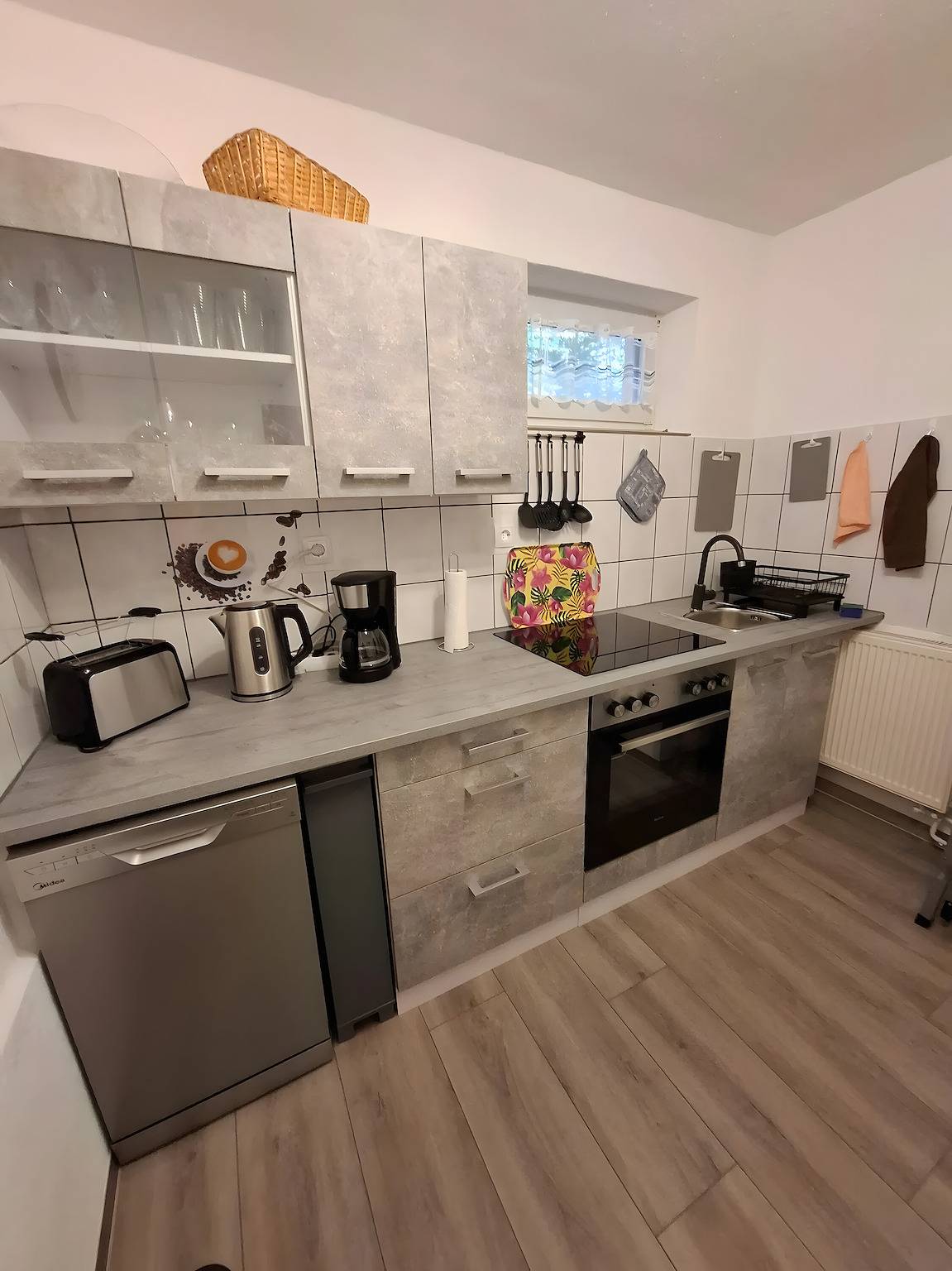 Ganze Wohnung, Apartment 'Astrid' mit privater Terrasse, privatem Garten und Wlan in Langscheid (Sorpesee), Sundern
