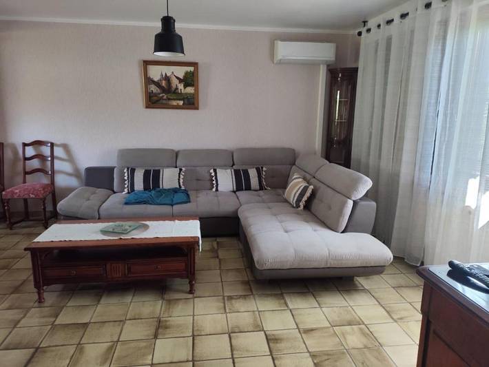 Location de vacances pour 6 personnes, avec Balcon ainsi que Terrasse et Jardin à Varennes-Vauzelles - 4