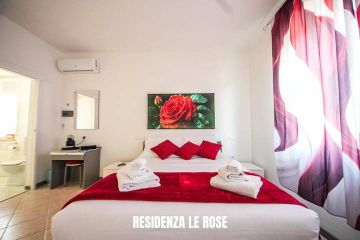 BnB für 2 Personen, mit Terrasse und Whirlpool sowie Garten in Peschiera del Garda