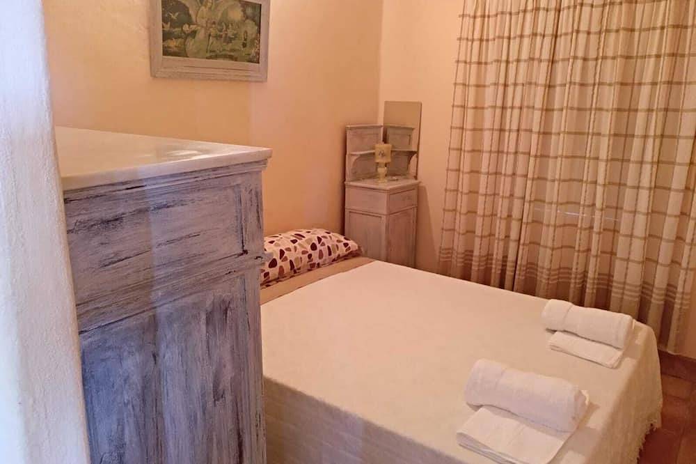 Schöne Villa Mit Pool in Villamanrique de la Condesa, Nationalpark Coto de Doñana