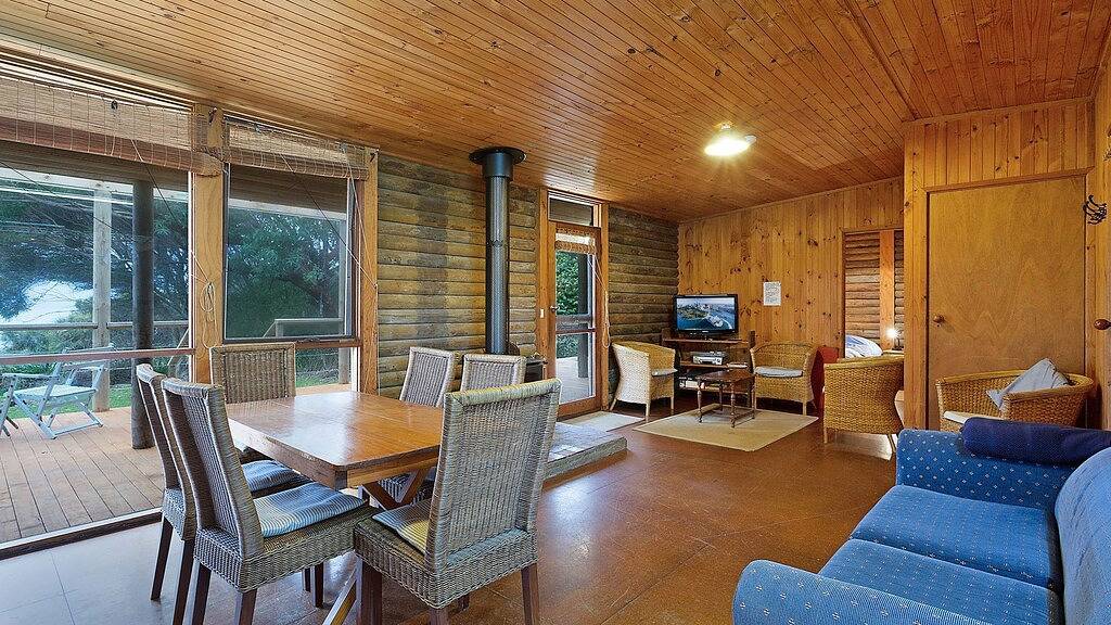 98 Ocean Parade - Rustikales Blockhaus in Dalmeny, New South Wales