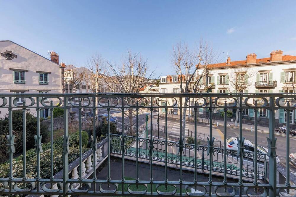 Ganze Wohnung, Le Thermal Tonic - Balcon - Central - Wifi in Chamalières, Regionaler Naturpark Volcans d'Auvergne