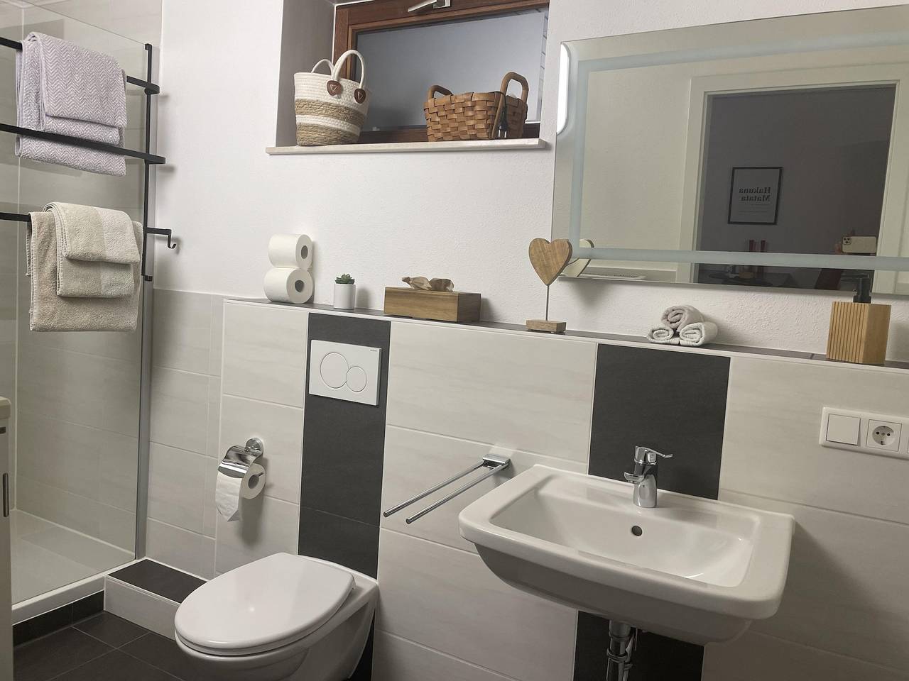 Ganze Ferienwohnung, 2-Bett-Ferienwohng.Dusche und Bad, 1 Schlafzimmer in Polch, Osteifel
