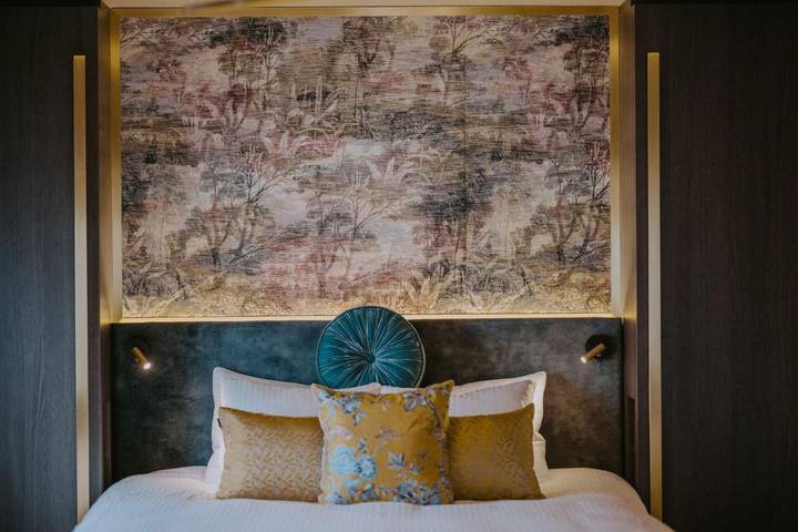 Location de vacances pour 2 personnes, avec jacuzzi et terrasse à Fleurus