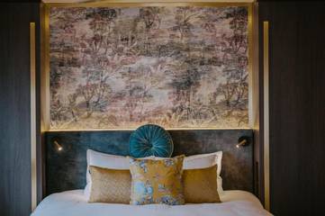 Location de vacances pour 2 personnes, avec terrasse et jacuzzi à Fleurus