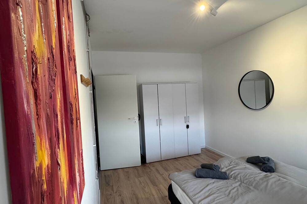 Ganze Wohnung, Zentrale helle 2-Zimmer Wohnung mit modernem Flair in Salzgitter, Braunschweig und Umgebung