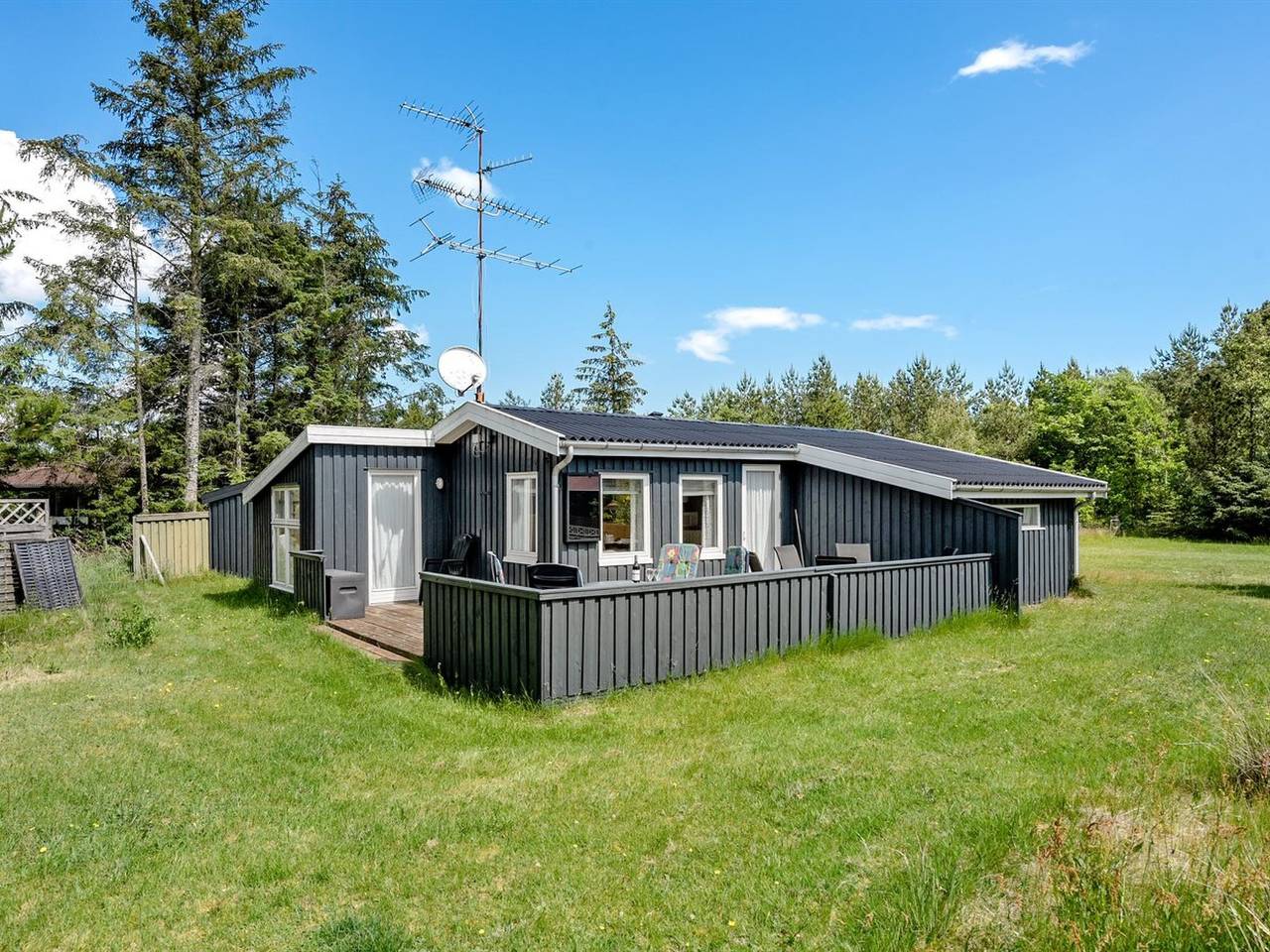 "Gangulf" - 150m from the sea in Bratten, Jerup