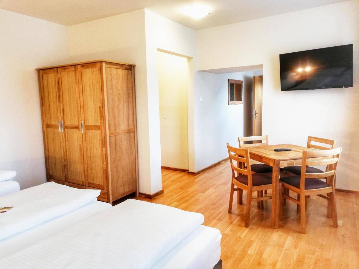 Familie Zuser Hotel Garni in Mitterbach am Erlaufsee, Mostviertel Region