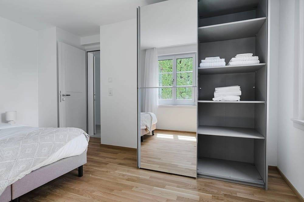 Ganze Wohnung, Gorgeous Horgen 3Br, 2 min to Train Station, by Blueground in Horgen, Kanton Zürich