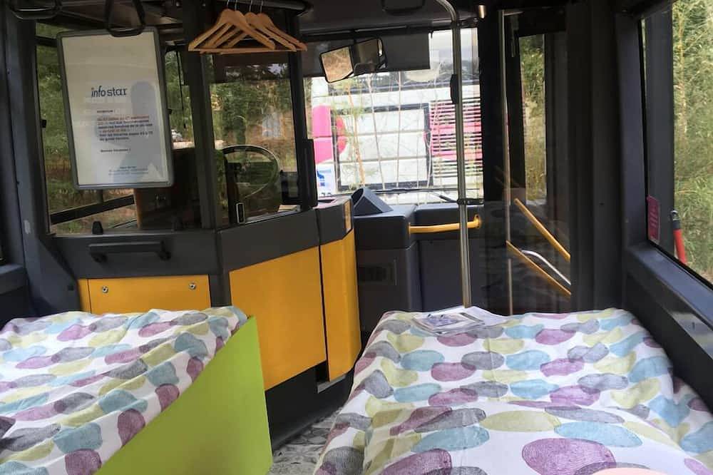 Unusual 4-person accommodation with swimming pool in Roanne, Roanne region