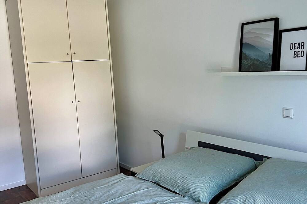 Ganze Wohnung, Doppelhaushälfte mit tollem Ausblick auf Vlotho in Vlotho, Weserbergland