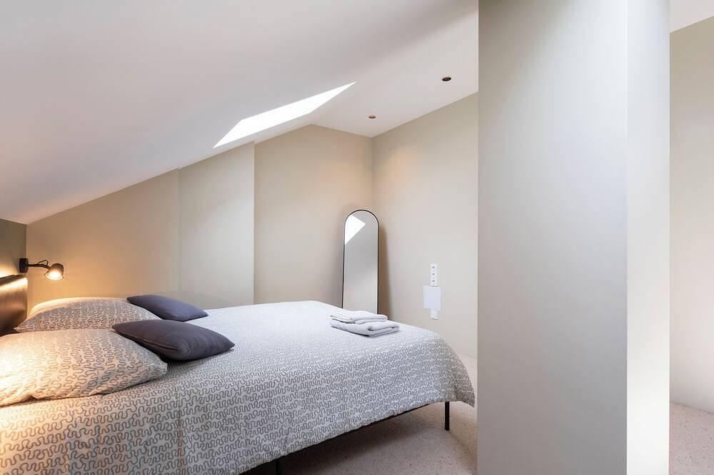 Appartement entier, Appartement climatisé tout confort, 4ème et dernier étage sans ascenseur in Montigny-lès-Metz, Metz-Campagne