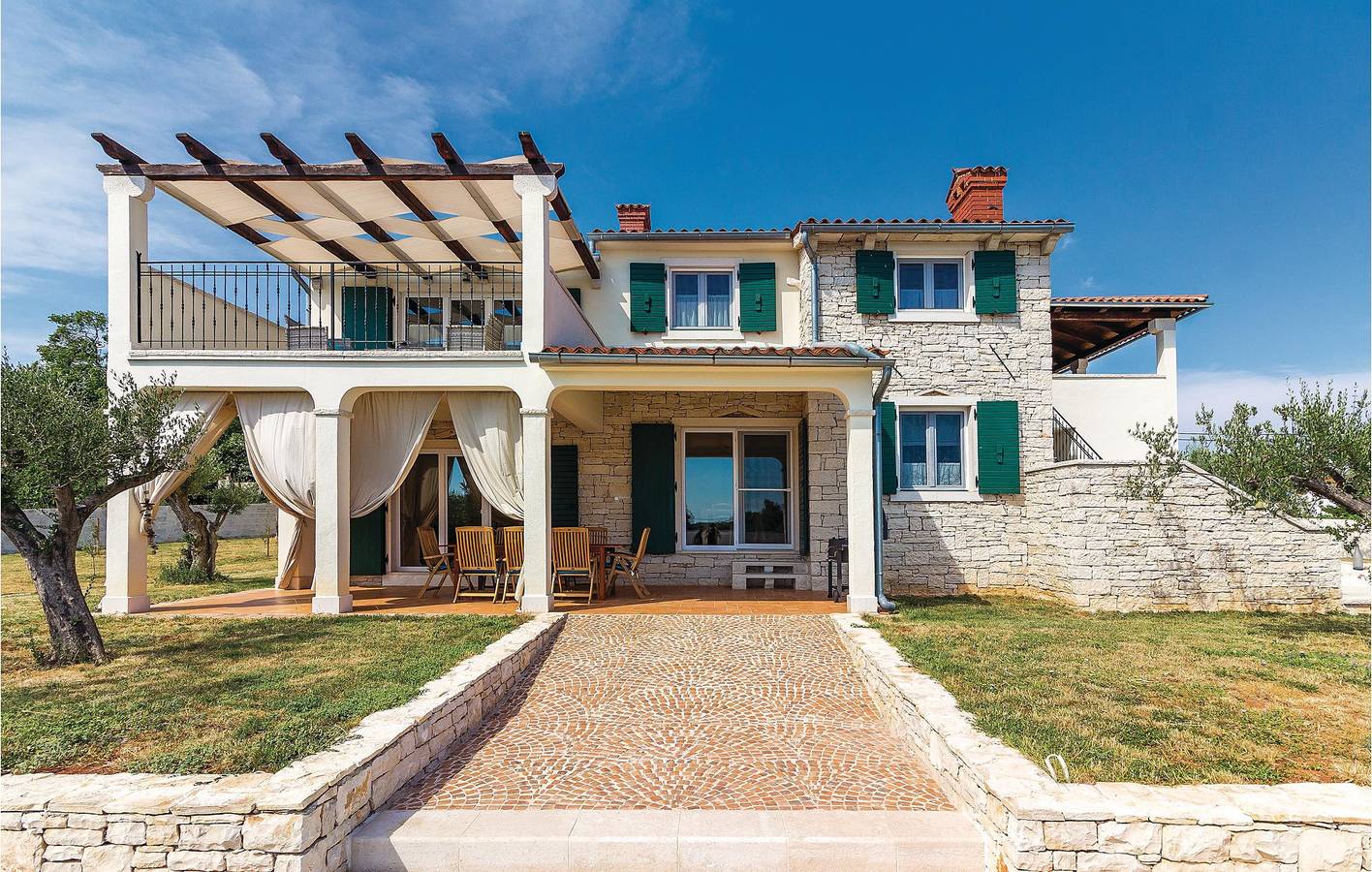 Ferienhaus für 8 Personen mit Terrasse in Peruski, Südküste Istrien